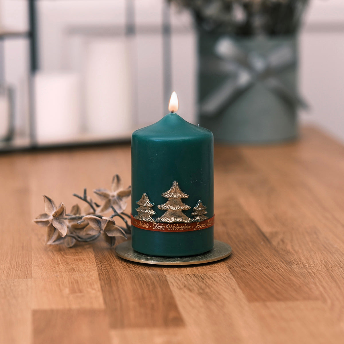 Weihnachtskerze mit goldenen Tannen & Spruch