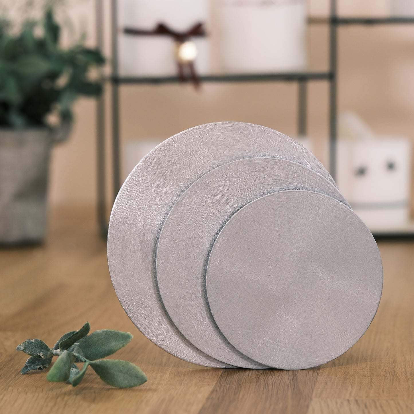 Kerzenteller für Stumpen- und Ovalkerzen klein (rund, silber) - Rosis Kerzen